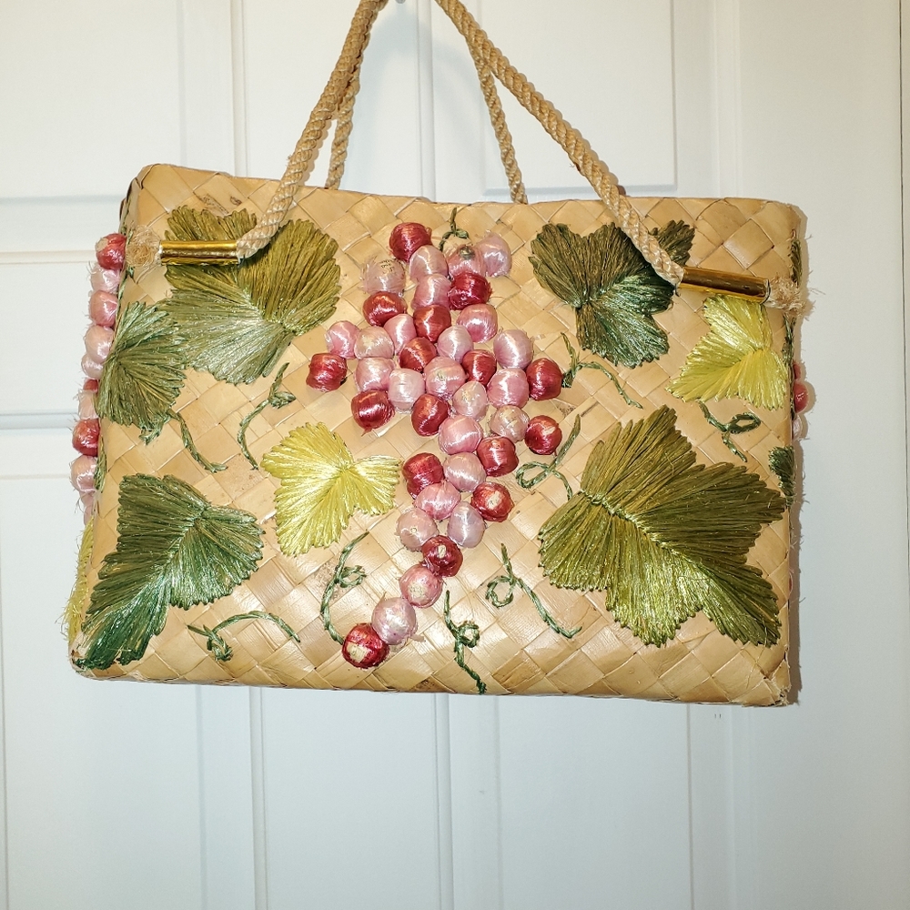 Vintage beach bag
